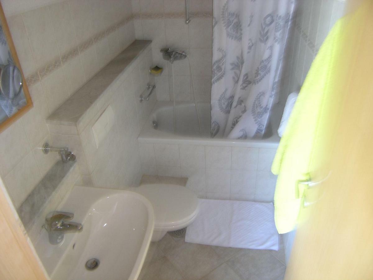 Apartment Viktoria Klenovica Esterno foto