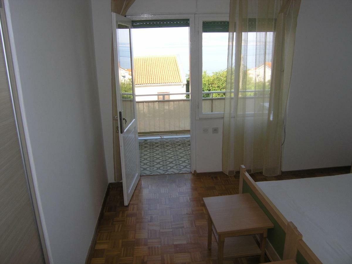 Apartment Viktoria Klenovica Esterno foto